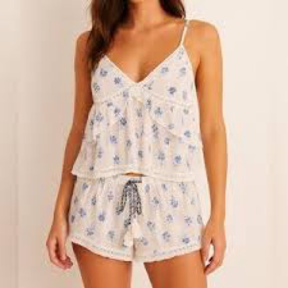 Joie Other - NWOT Joie Sleep Tank/Shorts Pajama Set - White/Blue Floral - Size M